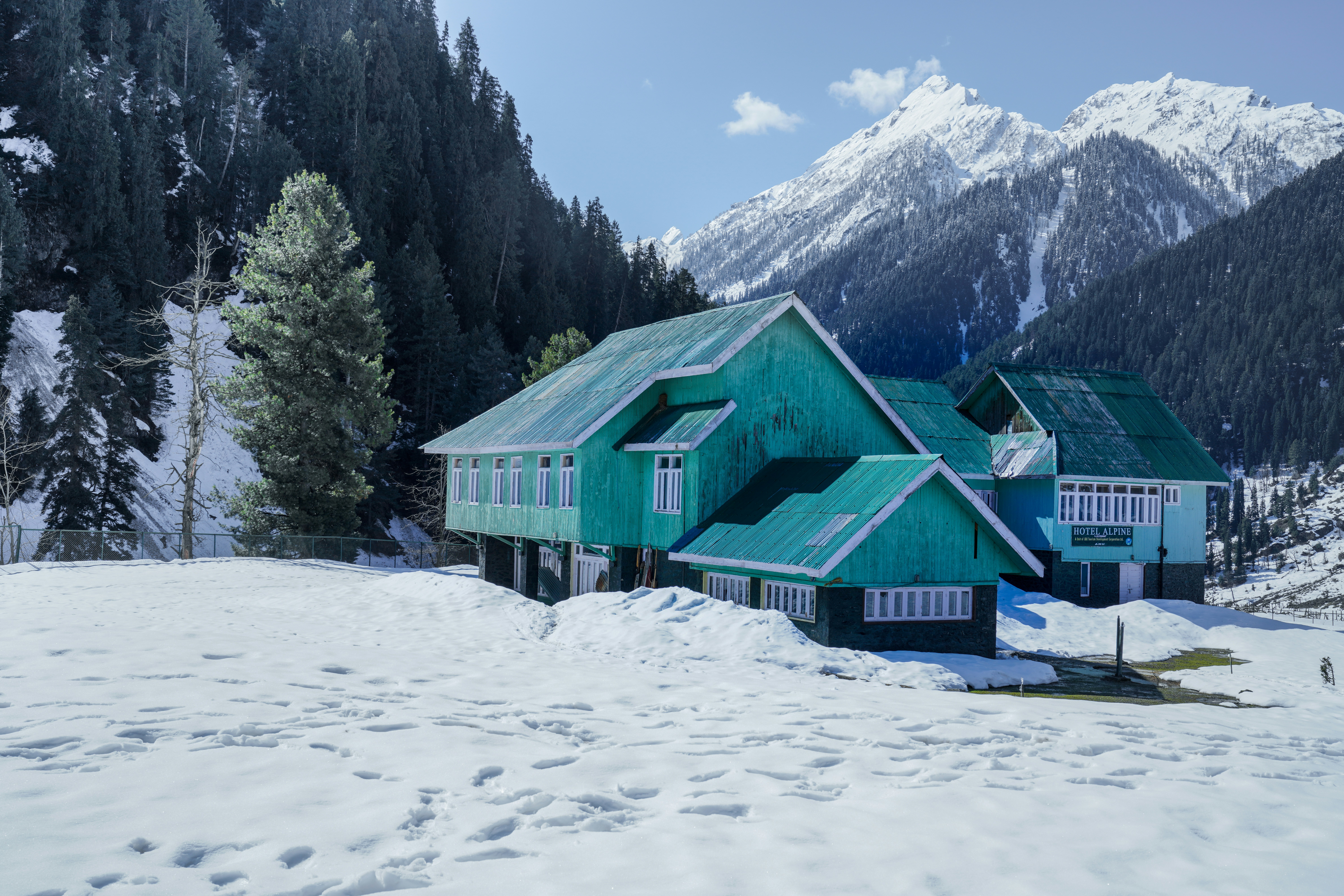 Kashmir Paradise